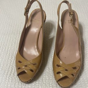 Stuart Wiseman  Dolunch wedge sandal light Caramel color size 8M